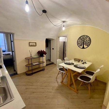 Bike Room - Sea Caves Pietra Ligure Exterior photo